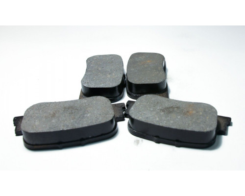 Задние тормозные колодки LIFAN SOLANO/BYD F3/GEELY VISION